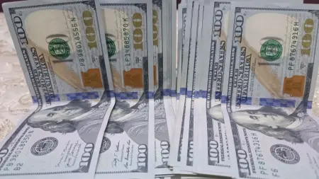 قفزة كبيرة في سعر الدولار مقابل الليرة السورية.. ماذا حدث للسوق السوداء؟