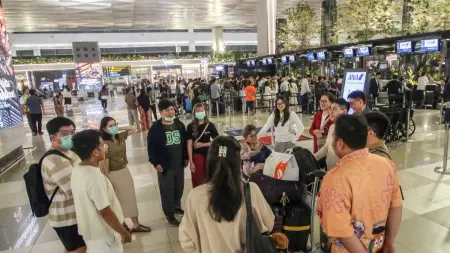 تعطيل حركة الطيران في إندونيسيا بعد ثوران  بركان "أناك كراكاتاو"