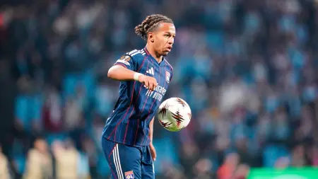 related_news_inside_blogsمن هو ستيف كانغو؟.. هل يمثل المنتخب الجزائري؟