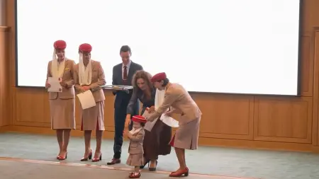 related_news_inside_blogsفيديو – فلور الصغيرة تخطف الأضواء في حفل تخريج طيران الإمارات