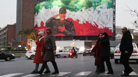 related_news_inside_blogsأزمة المصارف تتفاقم في إيران وبرلماني يحذر من خطر الإفلاس