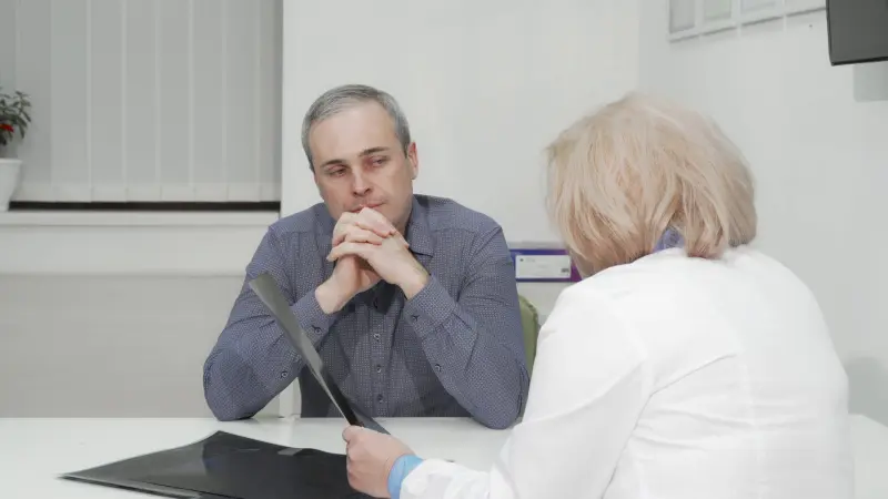 ما علاقة الزواج بالعلاج من سرطان القولون؟