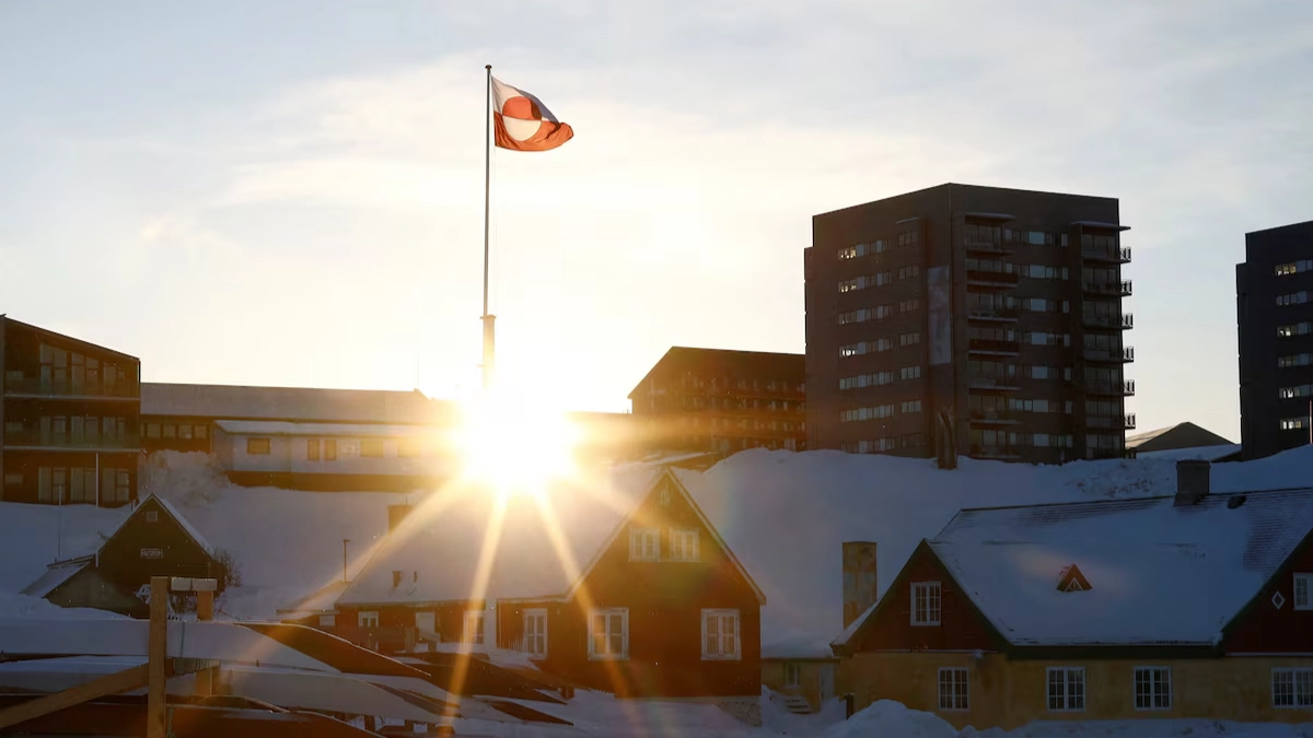 تقرير: الدنمارك وحلفاؤها يرفضون الطموحات الأميركية في غرينلاند 
