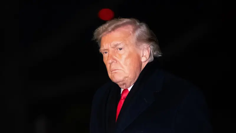 "معاريف": مؤشرات متزايدة على اقتراب الهجوم الأميركي ضد طهران