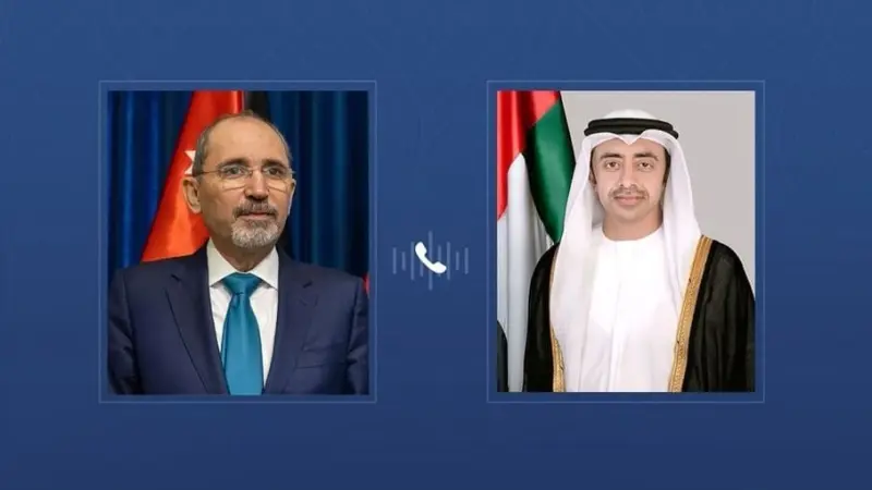 عبدالله بن زايد يجري اتصالاً هاتفياً مع وزير الخارجية الأردني