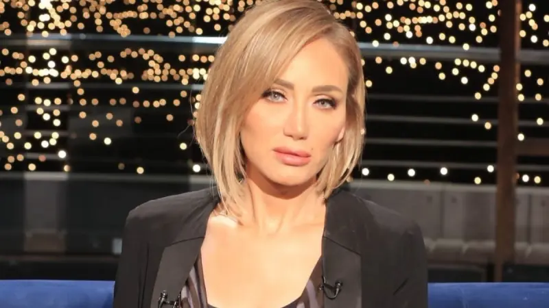 تفاصيل خلاف ريهام سعيد وعبير صبري