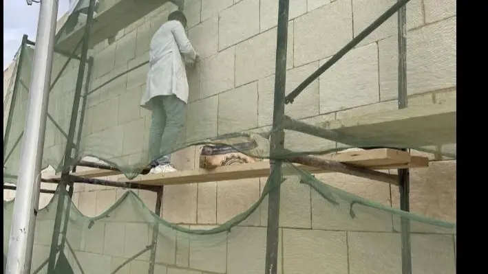 هدم أم ترميم؟ هذا ما يجري في سور مجرى العيون بالقاهرة القديمة