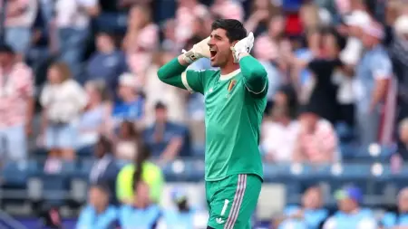 تشكيلة منتخب بلجيكا اليوم أمام إسبانيا.. كورتوا يحمل آمال البلجكيين