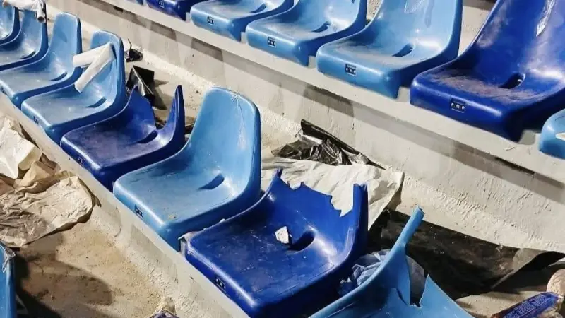 تخريب ملعب محمد الخامس.. السلطات الأمنية توقف المتورطين