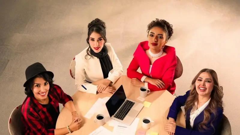 مواعيد عرض مسلسل بنات البومب والقنوات الناقلة مع القصة والأبطال