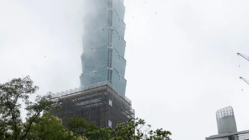 الطقس السيئ يؤجل محاولة تسلق أعلى برج في تايوان