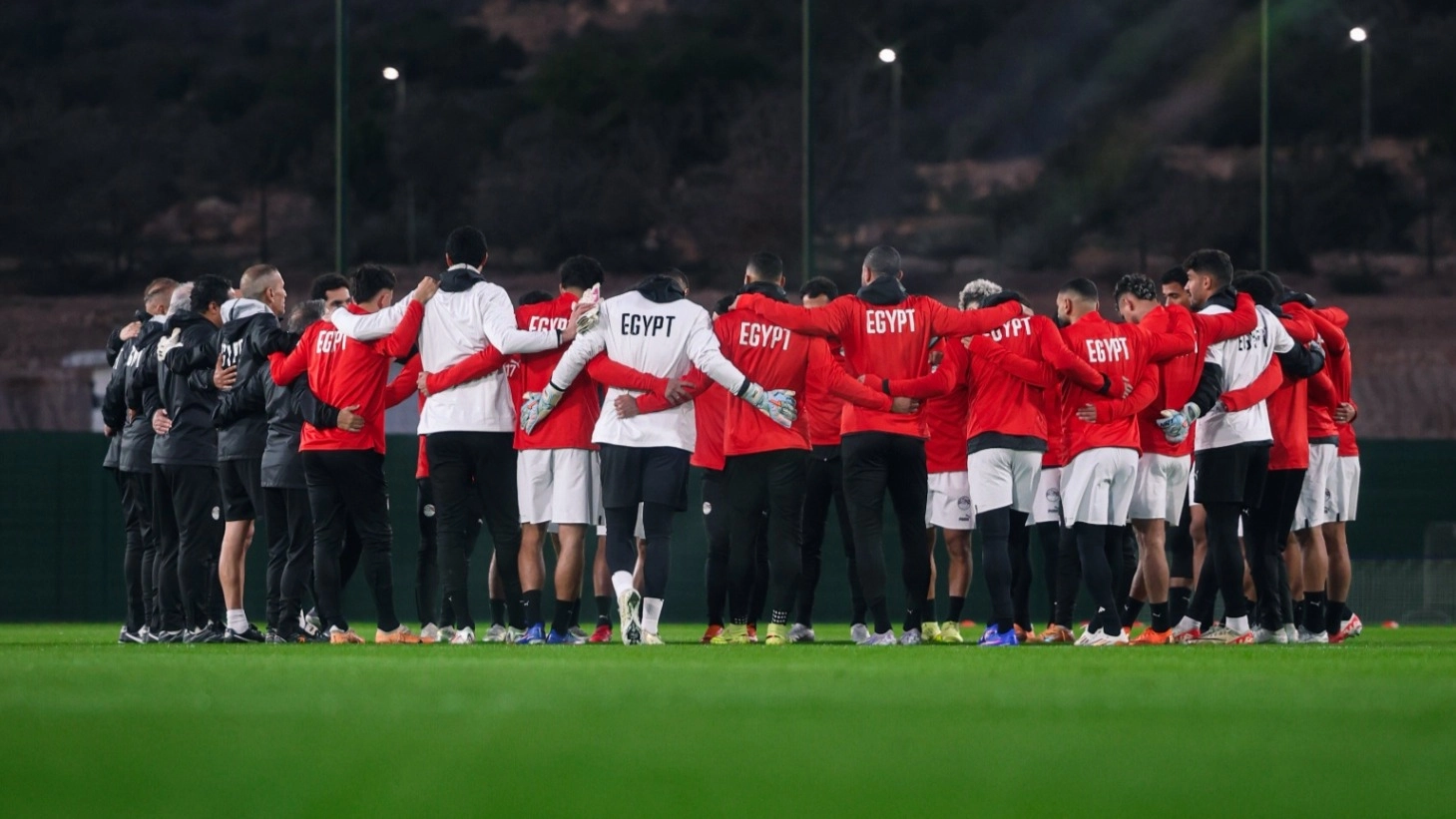 تشكيلة منتخب مصر اليوم أمام السنغال.. الفراعنة بالقوة الضاربة 