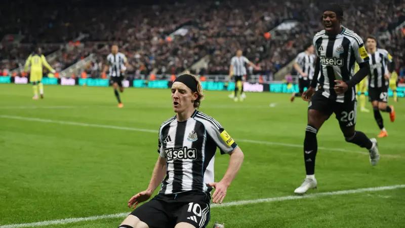 القنوات الناقلة لمباراة نيوكاسل ضد فولهام اليوم في كأس الرابطة الإنجليزية مع الموعد والتشكيلة