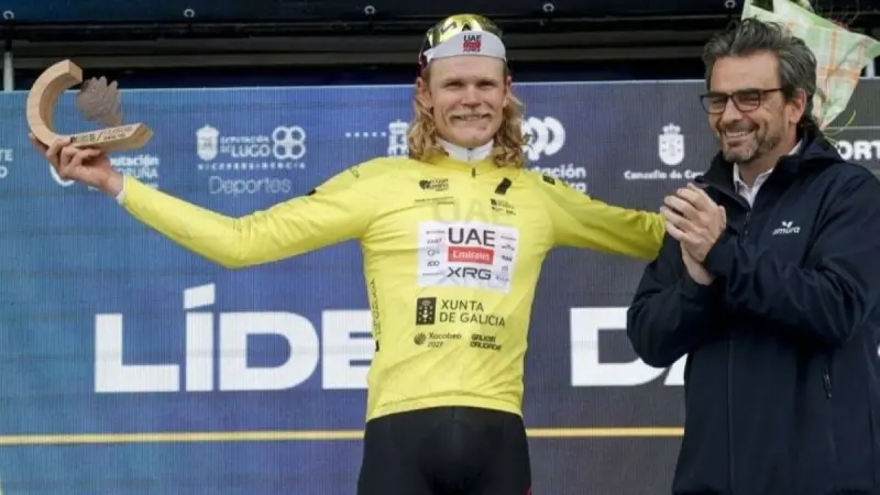 يوهانس يقود الإمارات للدراجات لتصدر المرحلة الـ1 لطواف أو غران كامينيو