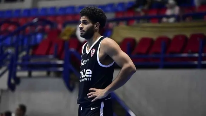 ماذا حدث في الزمالك؟ قرار عاجل بعد واقعة خالد عبد الناصر وآدم موسي