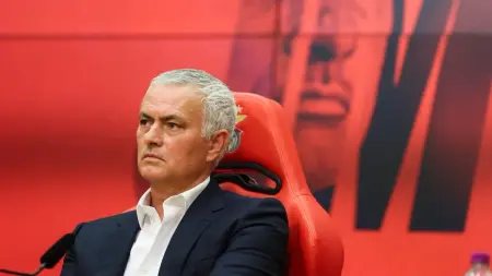 related_news_inside_blogsقبل تقديمه بشكل رسمي.. جوزيه مورينيو يصل مدريد الثلاثاء