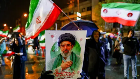 "الإمام المهدي الغائب".. هل يُثير مجتبى خامنئي غضبا داخل البيت الشيعي؟