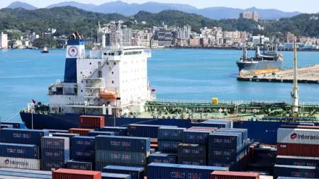 related_news_inside_blogsالنفط يقفز 59% خلال مارس وسعر خام برنت فوق 115 دولارا