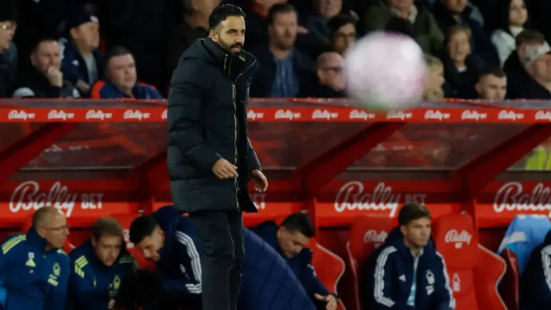 أموريم يرد على ونالدو بطريقته الخاصة.. ويحدد أهداف اليونايتد