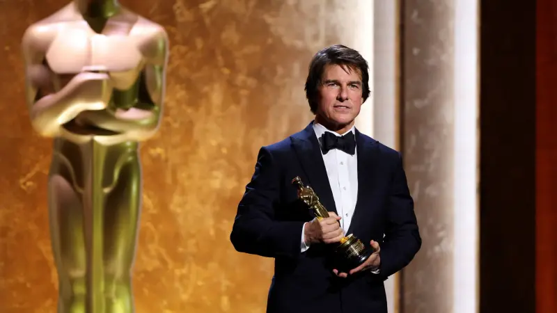 فيديو - للمرة الأولى في مسيرته.. توم كروز يُتوج بجائزة أوسكار فخرية