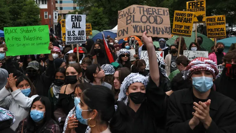 بعد اعتقال 2300 شخص.. تراجع الاحتجاجات بالجامعات الأميركية المؤيدة لفلسطين