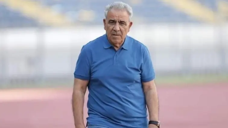 فيديو - مشادة فوزي البنزرتي مع جماهير الاتحاد المنستيري تثير الجدل في الشارع التونسي