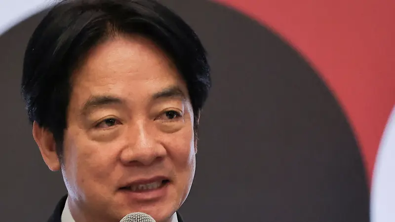 رئيس تايوان يقترح إجراء محادثات مع بكين لتخفيف قيود السياحة