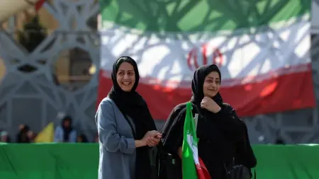 related_news_inside_blogsأخبار حرب إيران مباشر.. مستشار خامنئي: المسودة الحالية لمذكرة التفاهم تحتاج إلى توضيح