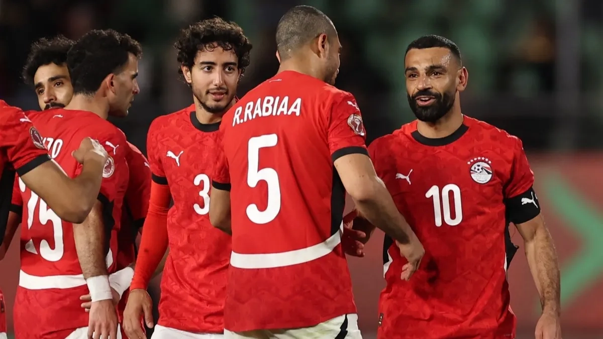 حكم مباراة مصر ضد كوت ديفوار.. ذكرى سيئة لكتيبة حسام حسن 