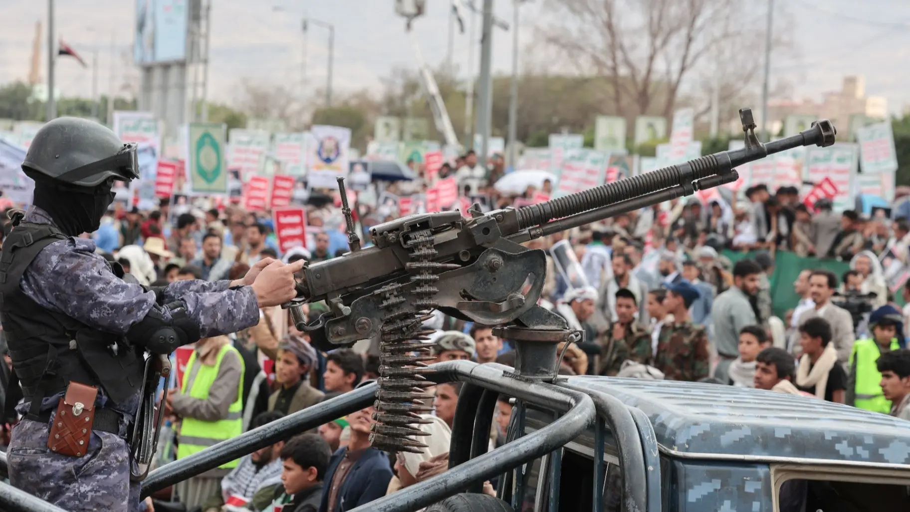 "الحوثيون" فتحوا جبهة البحر الأحمر ضد الرياض (رويترز) "الحوثيون" فتحوا جبهة البحر الأحمر ضد الرياض (رويترز)