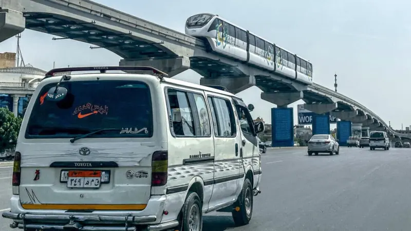 المونوريل في القاهرة.. قطار المستقبل بين الإبهار والجدل