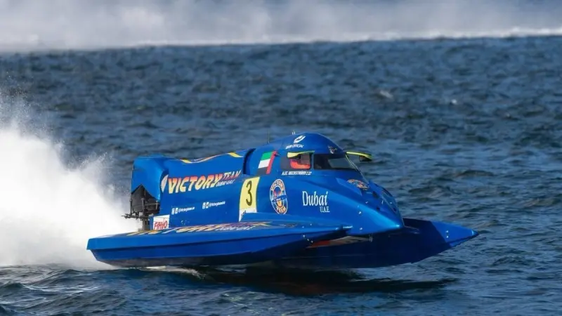 انطلاقة قوية لـ"زوارق الإمارات" في الجولة الأولى من مونديال الفورمولا 1