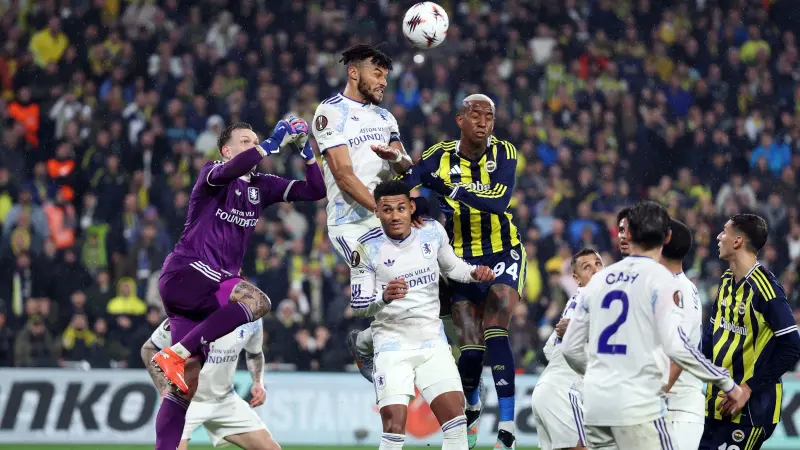 قمة في روشن.. جدول مواعيد مباريات اليوم الخميس 29/01/2026 والقنوات الناقلة والمعلقين