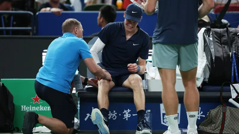 بطولة شنغهاي للتنس - انسحاب سينر للإصابة.. وديوكوفيتش يتقدم بثبات