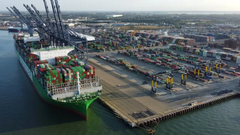 ما كلفة تحويل مضيق هرمز إلى رهينة على الاقتصاد العالمي؟