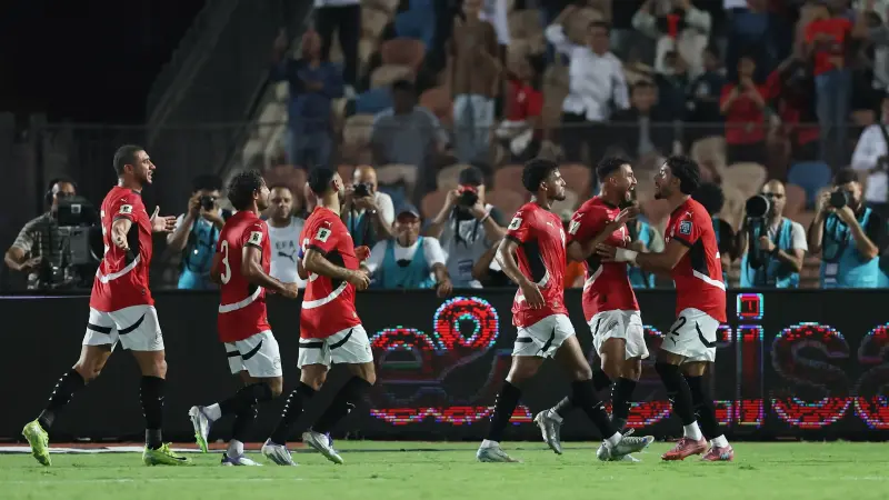 القنوات الناقلة لمباراة مصر ضد بوركينا فاسو في تصفيات كأس العالم 2026 إفريقيا مع الموعد والتشكيلة