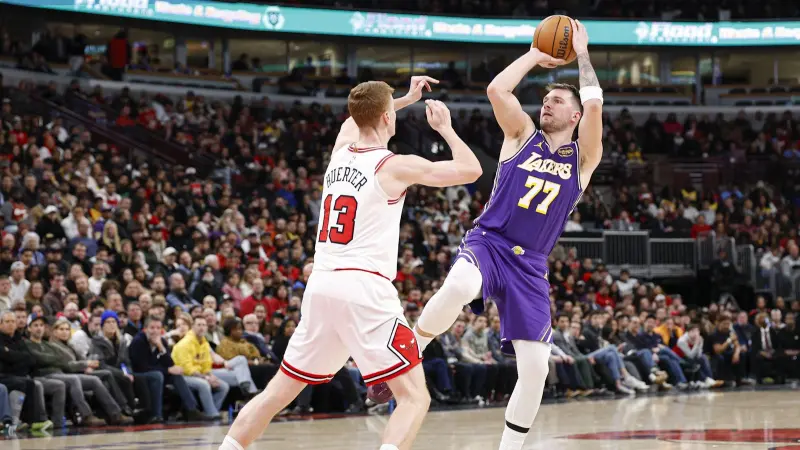 سحر دونتشيتش يقود ليكرز إلى مواصلة الصحوة