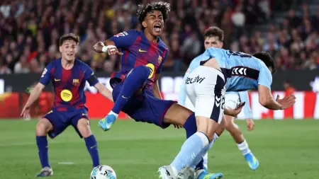 related_news_inside_blogsفليك يحدد موعد عودة لامين يامال بعد الإصابة