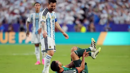 related_news_inside_blogsكأس العالم 2026 - انت الحكم.. هل نجا ميسي من الطرد ضد الجزائر؟