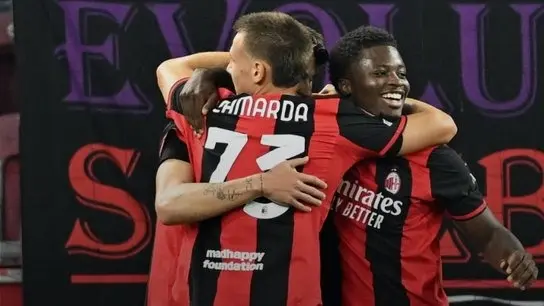 الدوري الأوروبي.. "هاتريك" سيسيه يقود ميلان لفوزه الأول على سالزبورغ