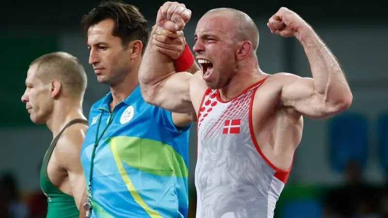 كل ما تريد معرفته عن المصارعة اليونانية الرومانية