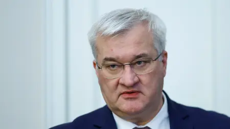 related_news_inside_blogsتصعيد جديد.. كييف تتهم بودابست باختطاف موظفين في مصرف أوطراني