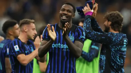 related_news_inside_blogsالدوري الإيطالي - إنتر ميلان يتخطى كالياري ويضع يدا على اللقب