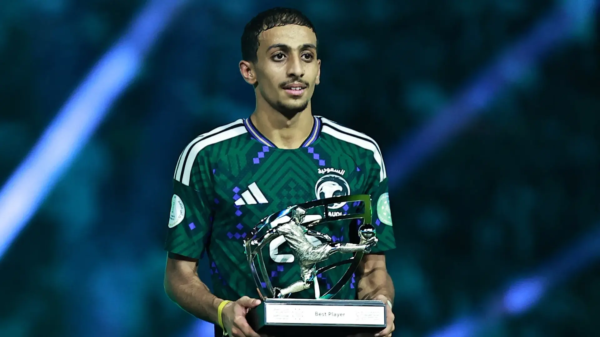 همام الهمامي أفضل لاعب في خليجي 27 (رويترز) همام الهمامي أفضل لاعب في خليجي 27 (رويترز)