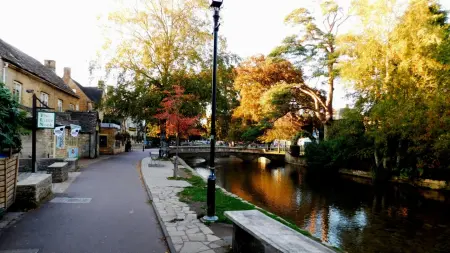 related_news_inside_blogsقرية إنجليزية تعاني من زيادة كبيرة بعدد السيّاح.. ما قصتها؟