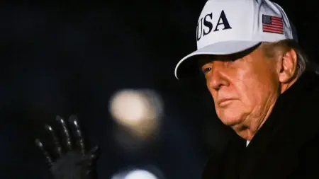 related_news_inside_blogsقلق إسرائيلي متصاعد.. لماذا يتردد ترامب في ضرب إيران؟