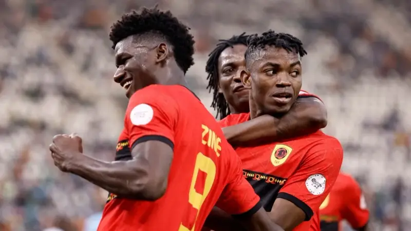 التفاصيل الكاملة.. هل تعثرت مفاوضات انتقال جيلسون دالا إلى الزمالك المصري؟