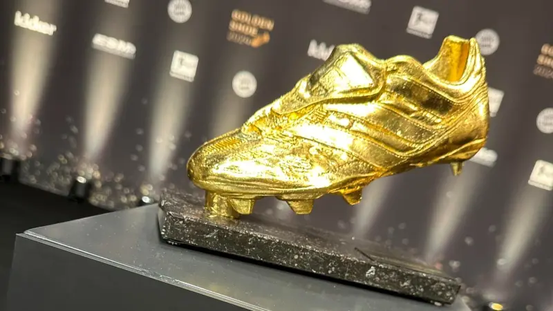 سباق الحذاء الذهبي.. كيف يتم اختيار الفائز؟