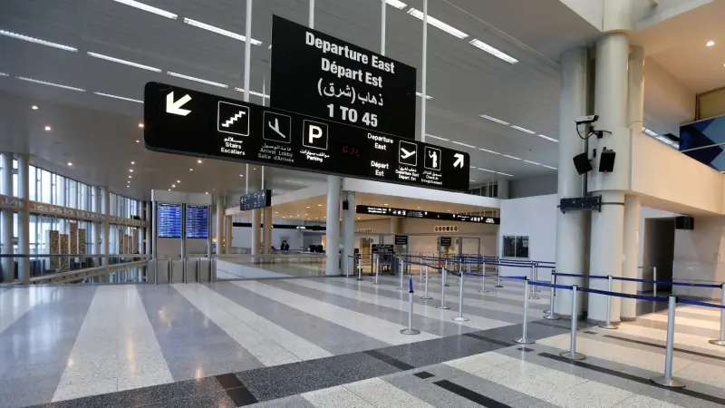 الداخلية اللبنانية تكشف حقيقة دخول أموال لـ"حزب الله" عبر مطار بيروت