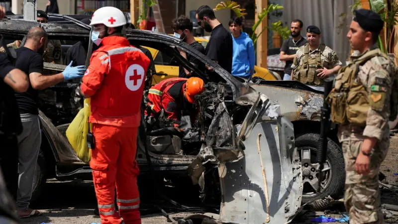 كيف يمكن للبنان أن يغادر مدار إيران نهائيًا؟